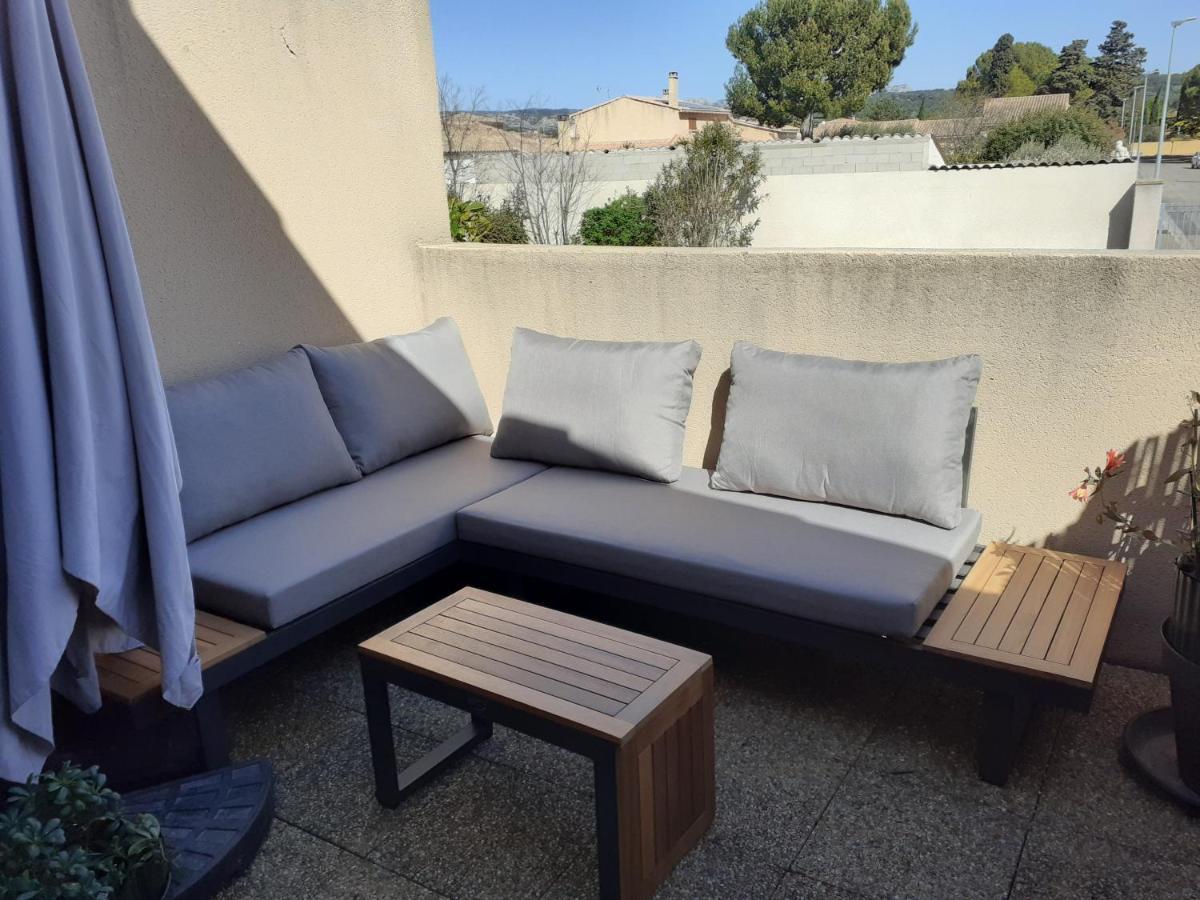 Sous Le Soleil Des Alpilles Apartment Mouries Luaran gambar